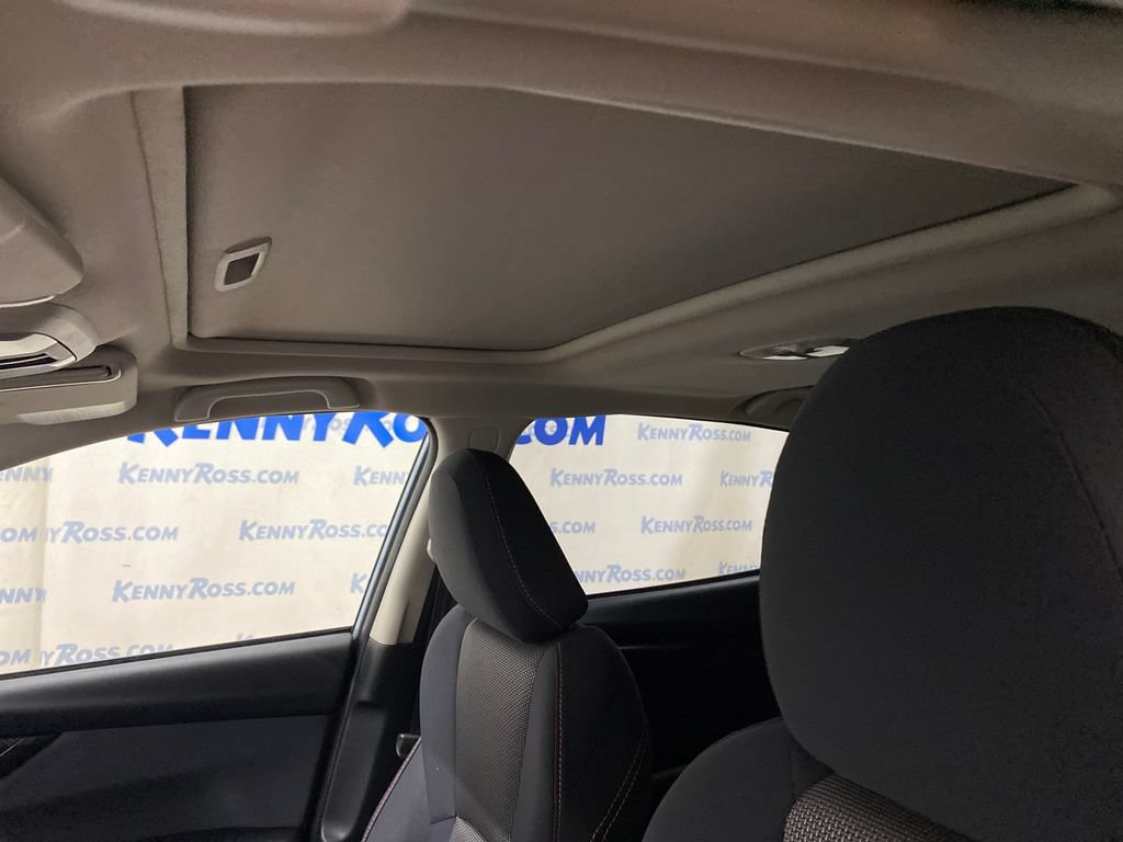 Used 2019 Subaru Crosstrek 2.0i Premium w/ Moonroof Package AWD/4WD image 12