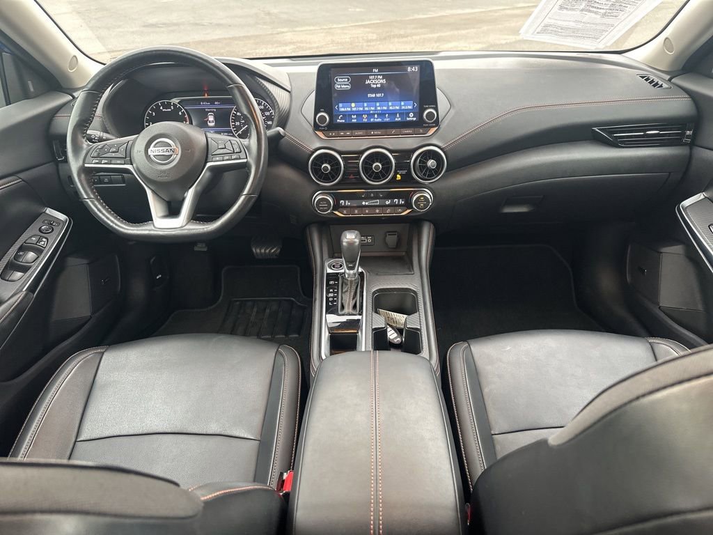Used 2022 Nissan Sentra SR w/ SR Premium Package image 16