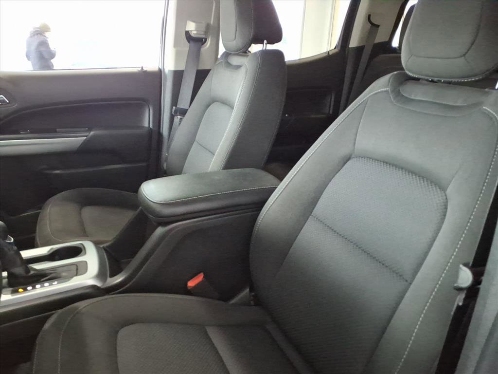 Used 2022 Chevrolet Colorado LT w/ LT Convenience Package image 10