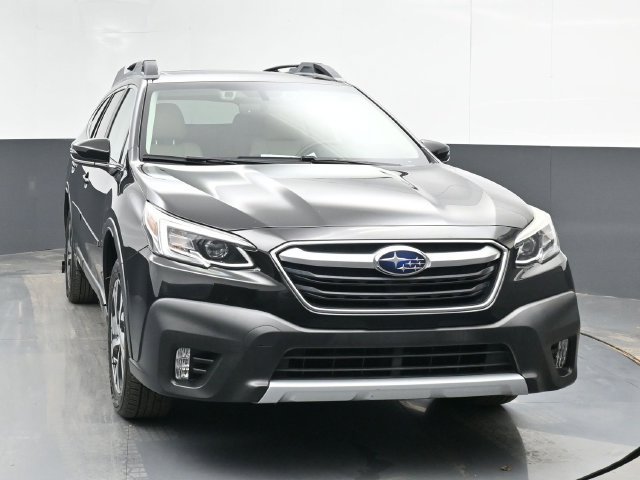 Used 2020 Subaru Outback Limited AWD/4WD image 3
