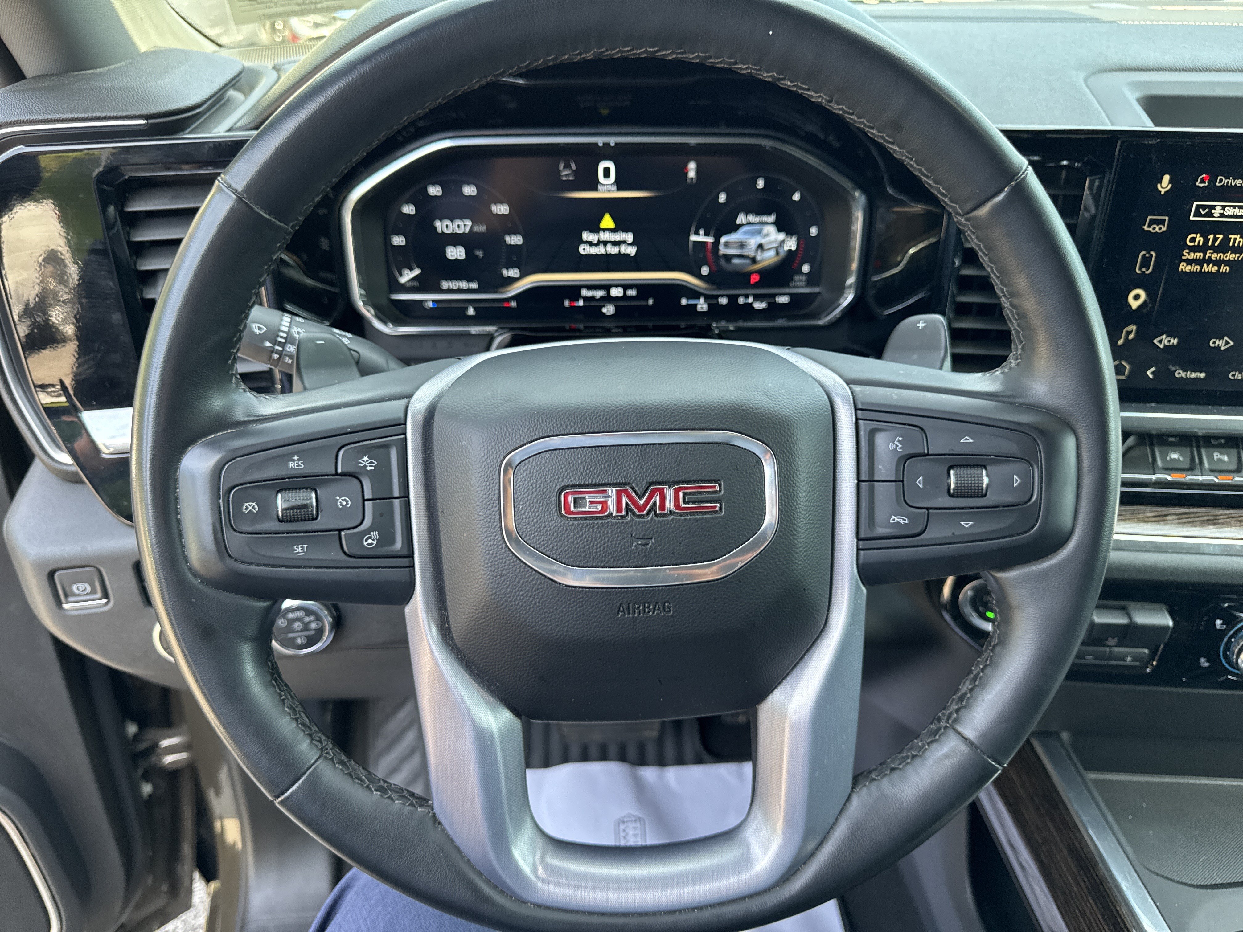 Used 2023 GMC Sierra 1500 Elevation w/ Preferred Package AWD/4WD image 13