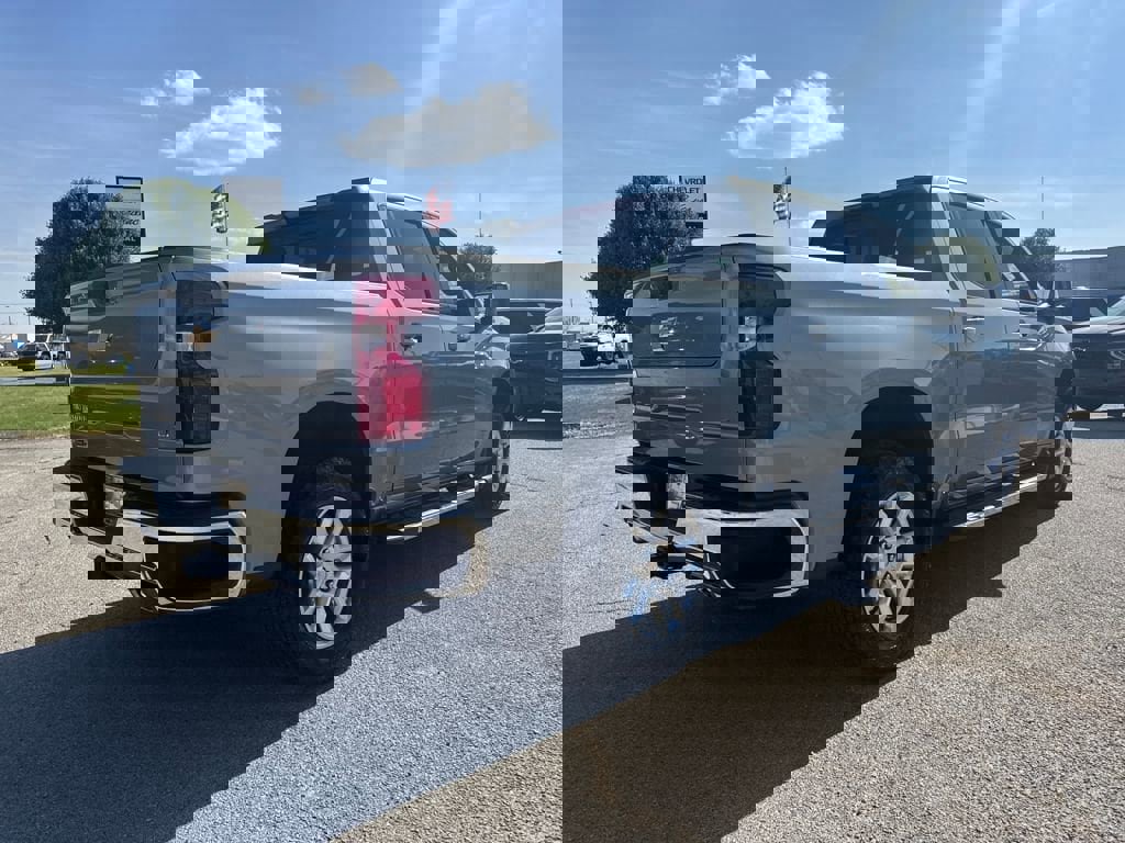 New 2026 Chevrolet Silverado 1500 LT image 6