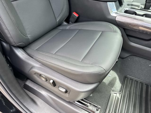 New 2026 Chevrolet Silverado 1500 LTZ w/ LTZ Convenience Package II AWD/4WD image 12