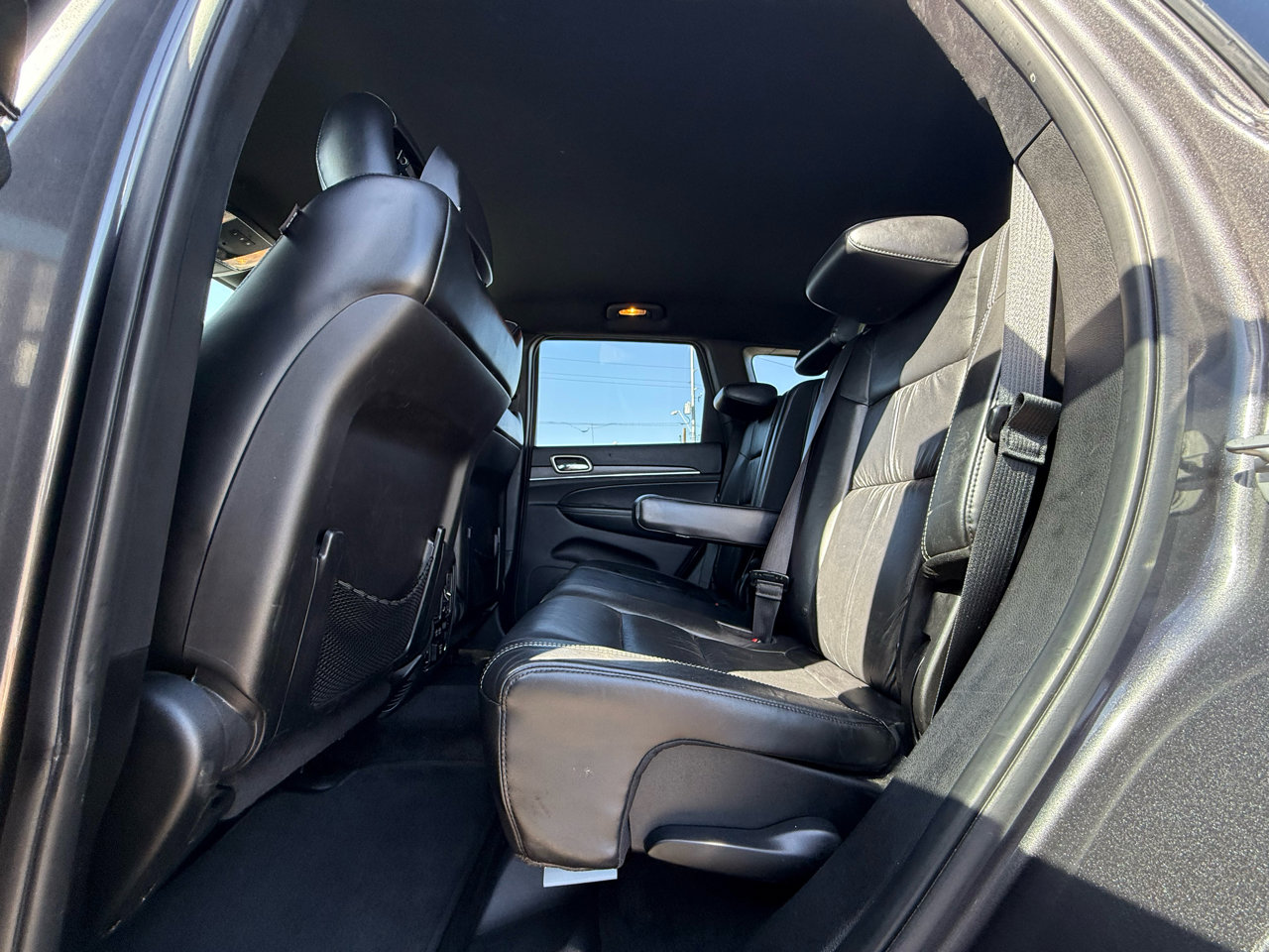 Used 2015 Jeep Grand Cherokee Limited w/ Trailer Tow Group IV image 14