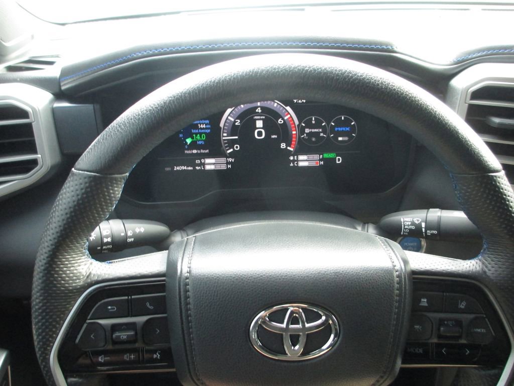 Used 2024 Toyota Tundra Platinum image 32