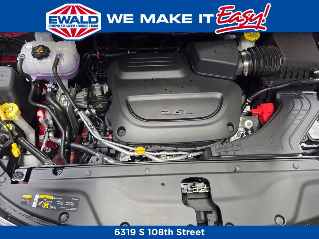 New 2026 Chrysler Pacifica Select image 24