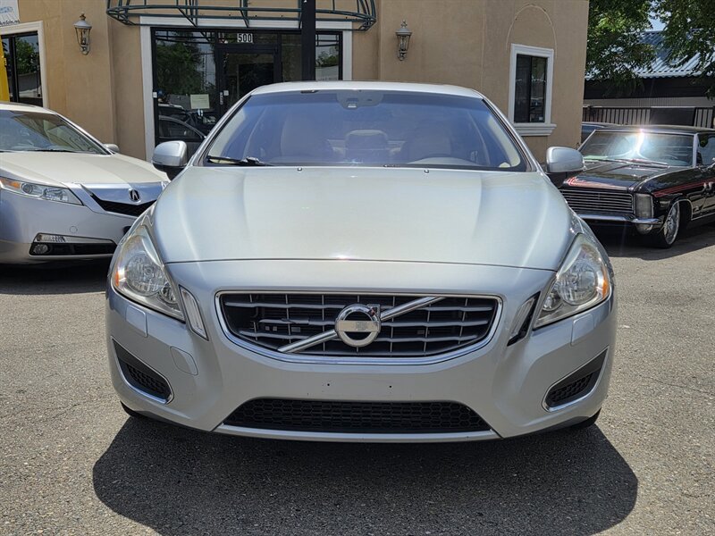 Used 2013 Volvo S60 T5 FWD image 2