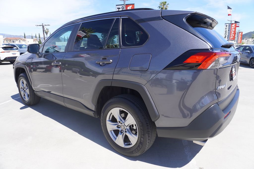 Certified 2025 Toyota RAV4 XLE w/ Convenience Package image 5