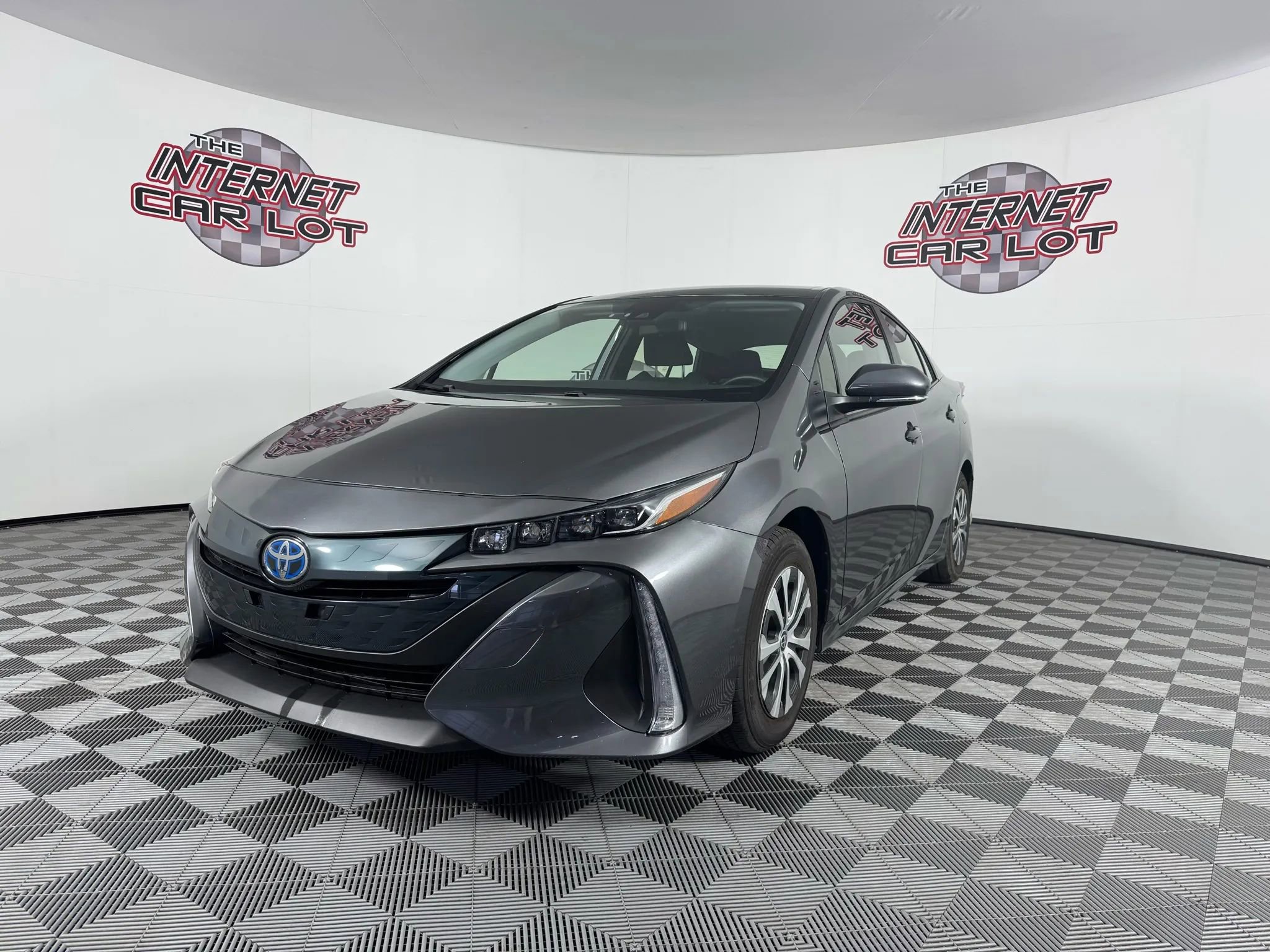 Used 2022 Toyota Prius Prime LE