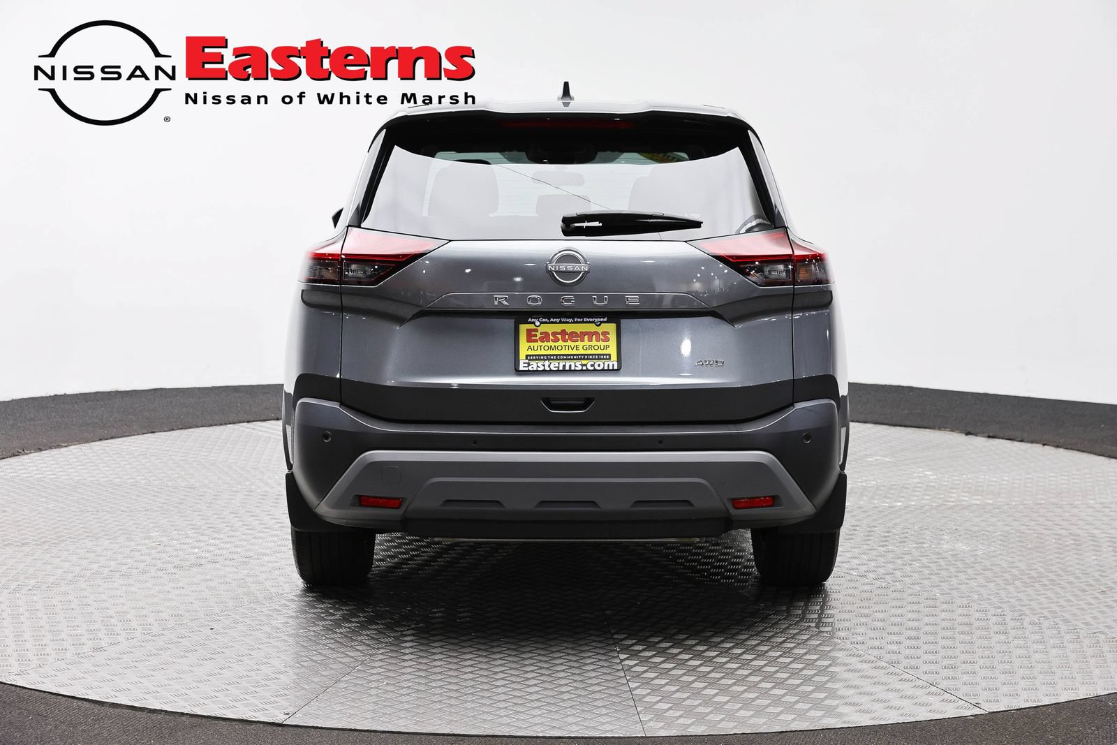 Used 2023 Nissan Rogue S AWD/4WD image 6
