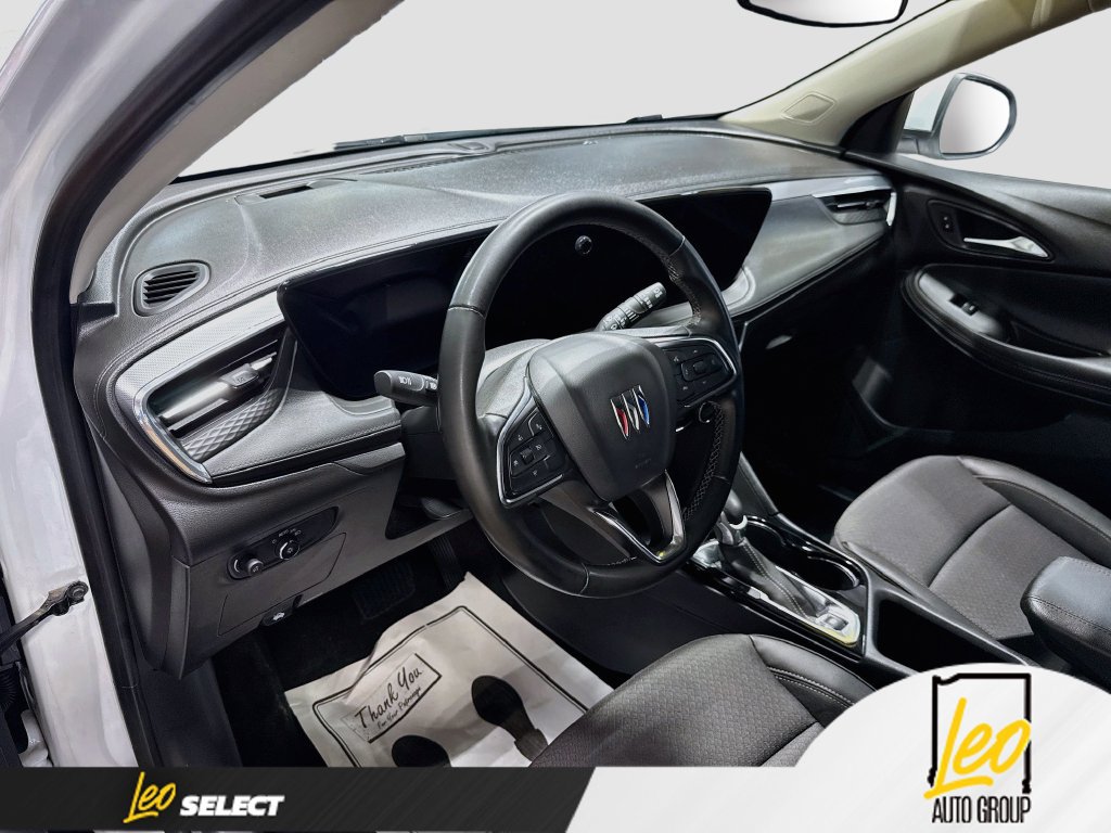 Used 2024 Buick Encore GX Preferred FWD image 11