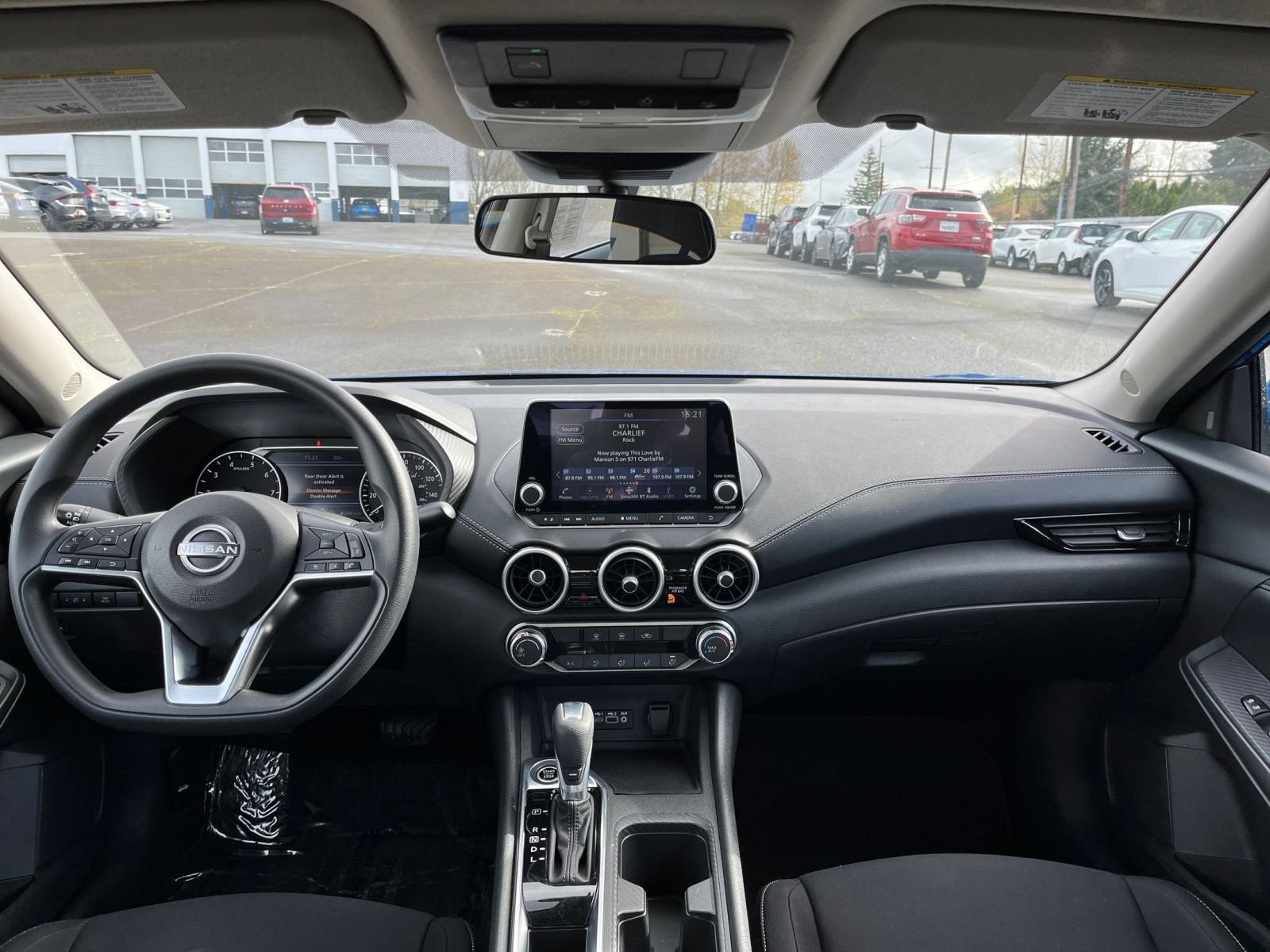 Used 2025 Nissan Sentra SV FWD image 31