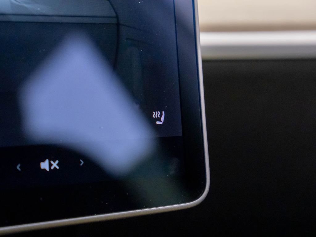 Used 2020 Tesla Model 3 Performance image 29