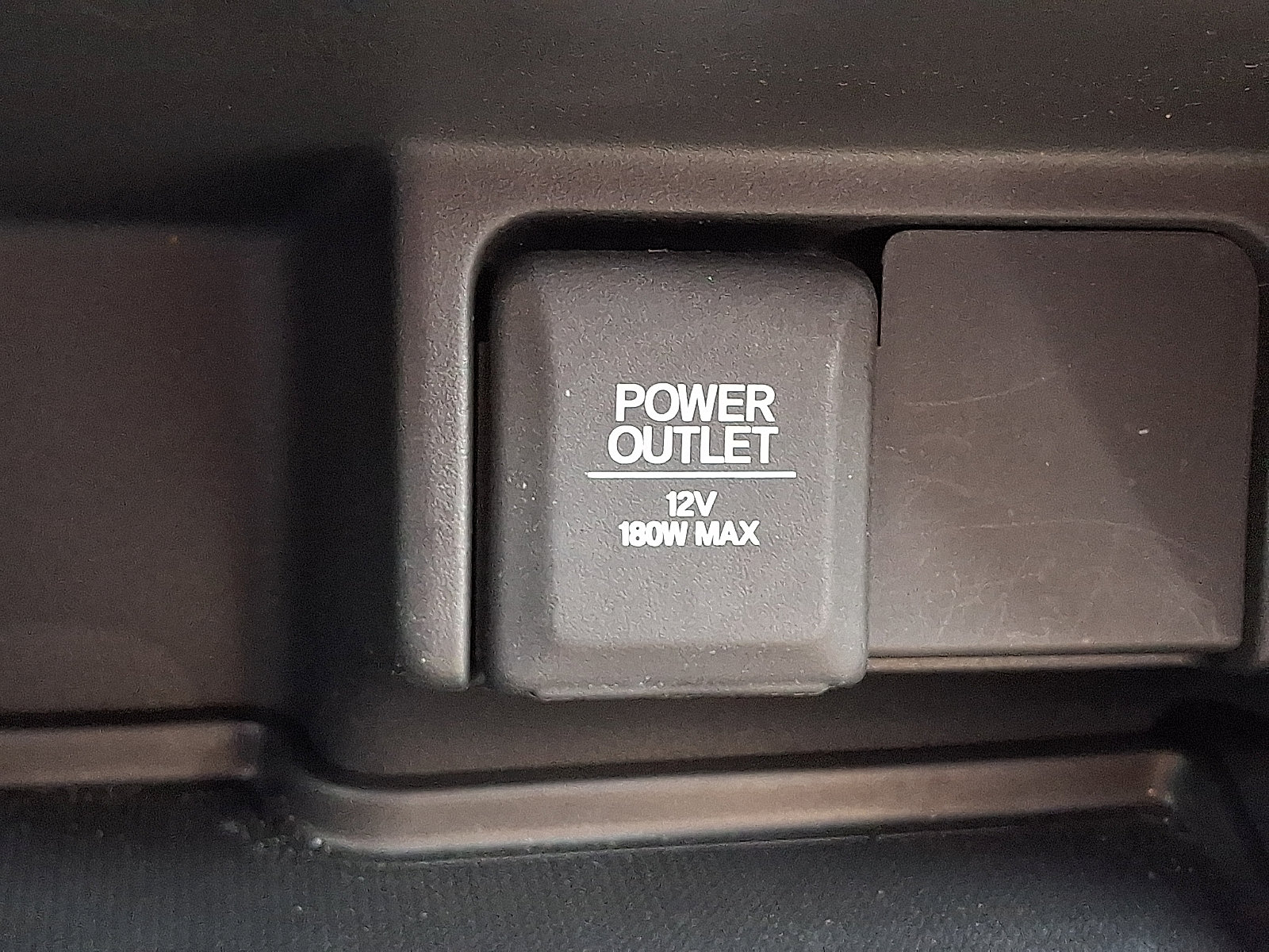 Used 2017 Honda Pilot LX image 29