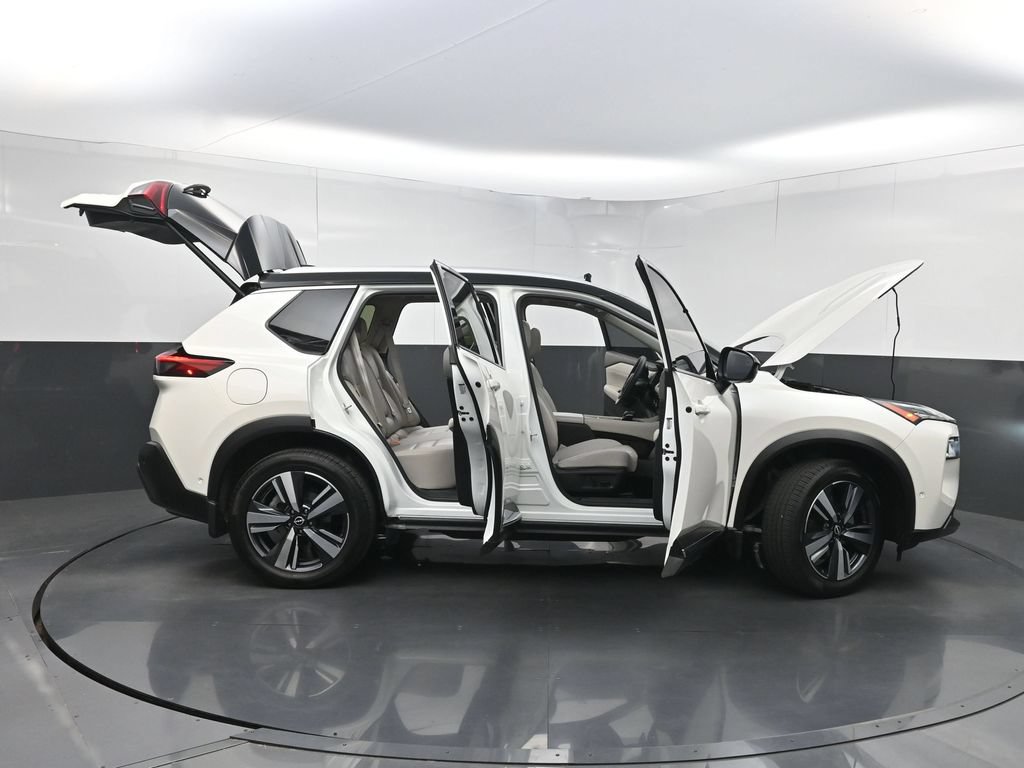 Used 2023 Nissan Rogue SL w/ SL Premium Package FWD image 37