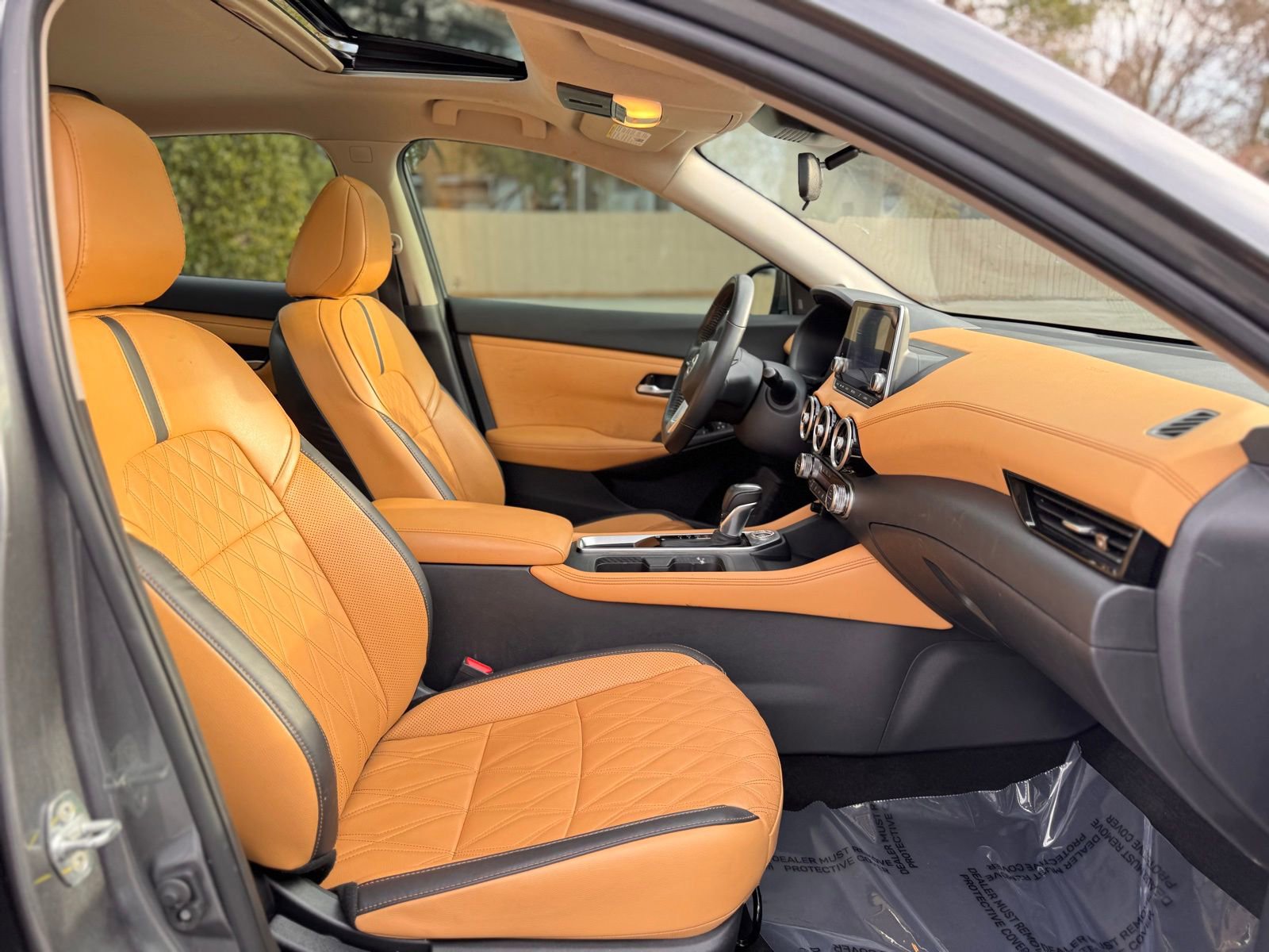 Used 2022 Nissan Sentra SV w/ SV Premium Package image 25