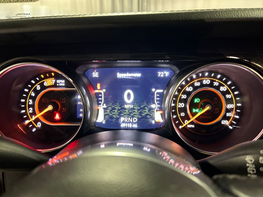 Used 2020 Jeep Wrangler Unlimited Sahara AWD/4WD image 14