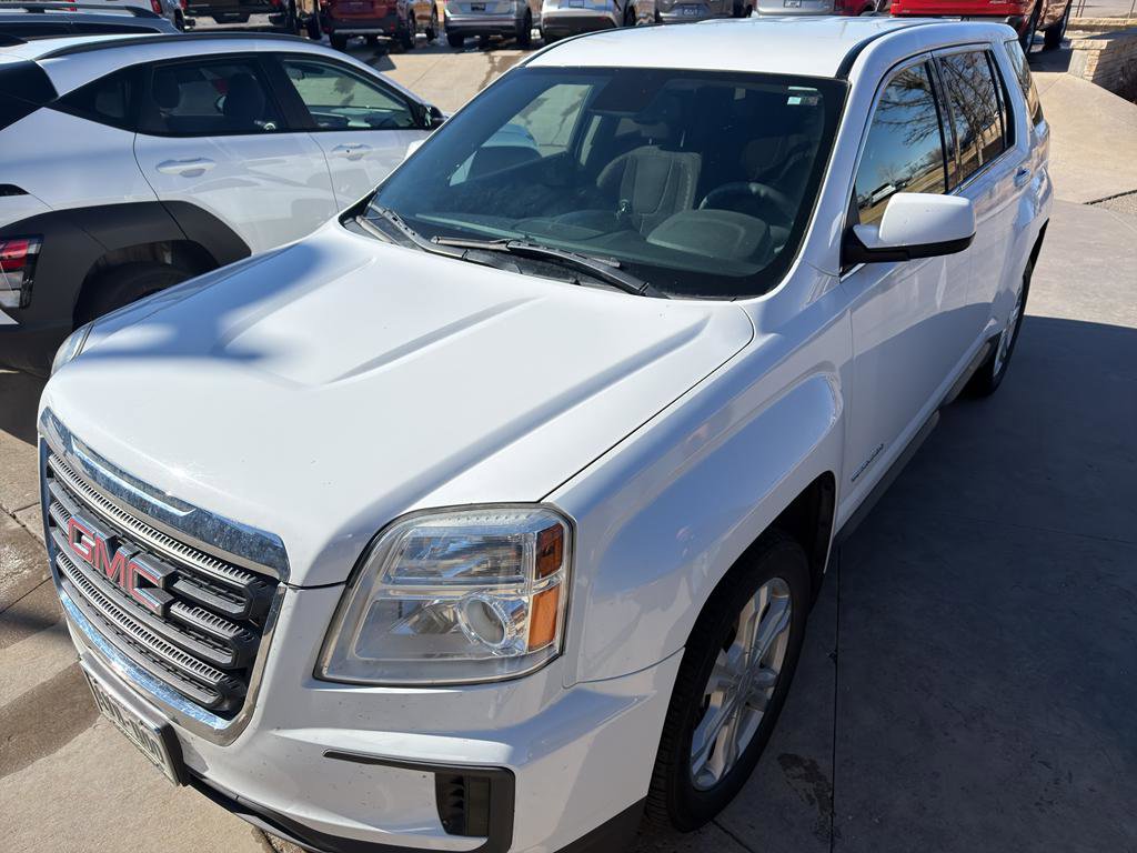 Used 2017 GMC Terrain SLE image 1