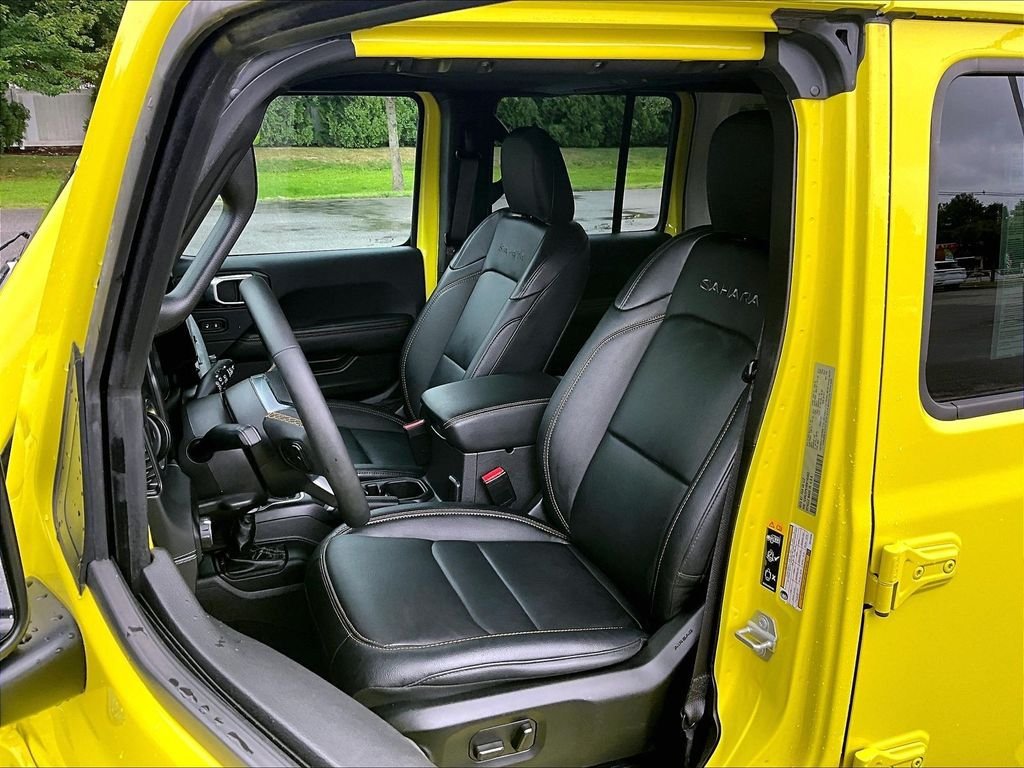 Used 2024 Jeep Wrangler Unlimited Sahara w/ Technology Group AWD/4WD image 10