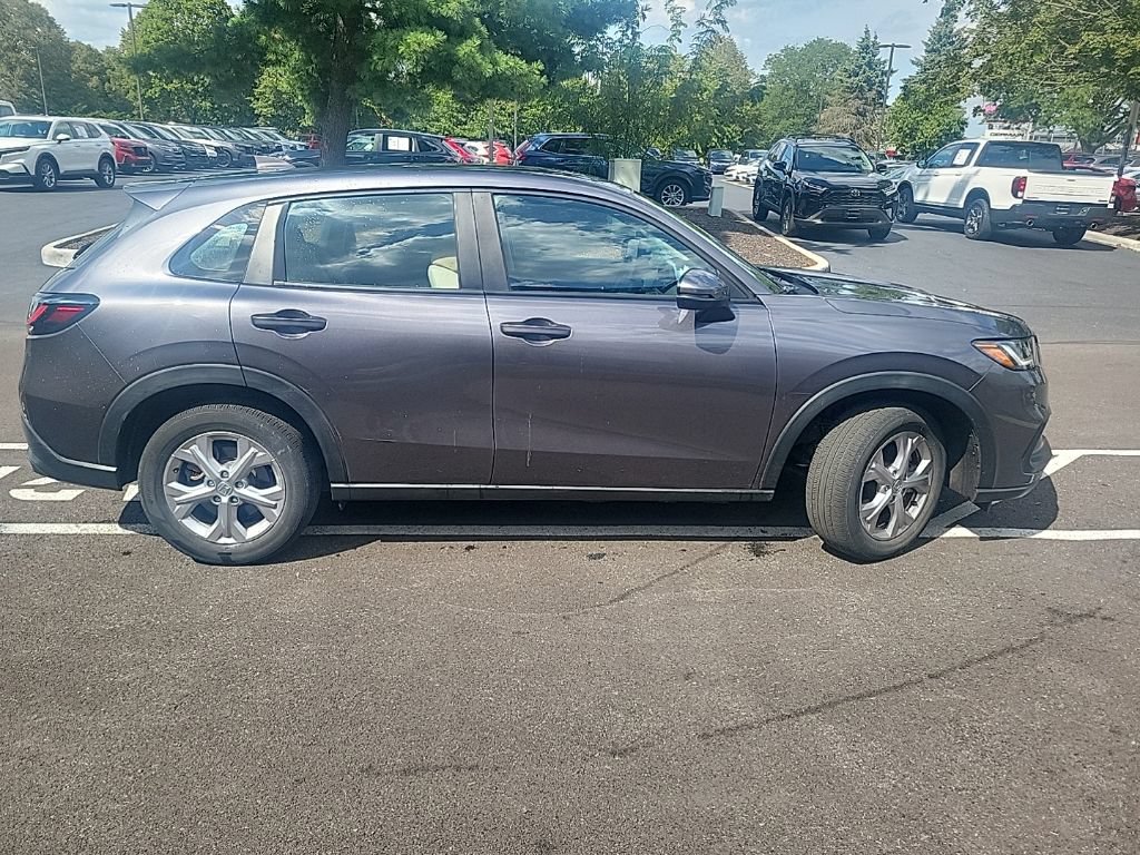 Certified 2024 Honda HR-V LX image 6