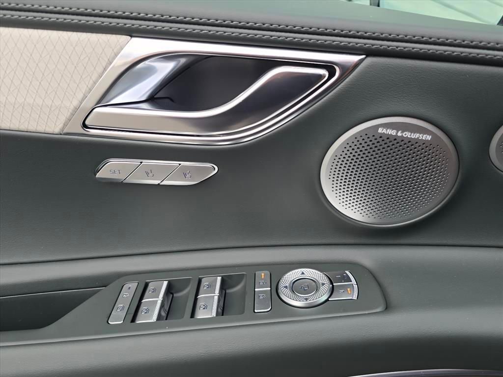 New 2026 Genesis GV80 3.5T Advanced AWD/4WD image 13