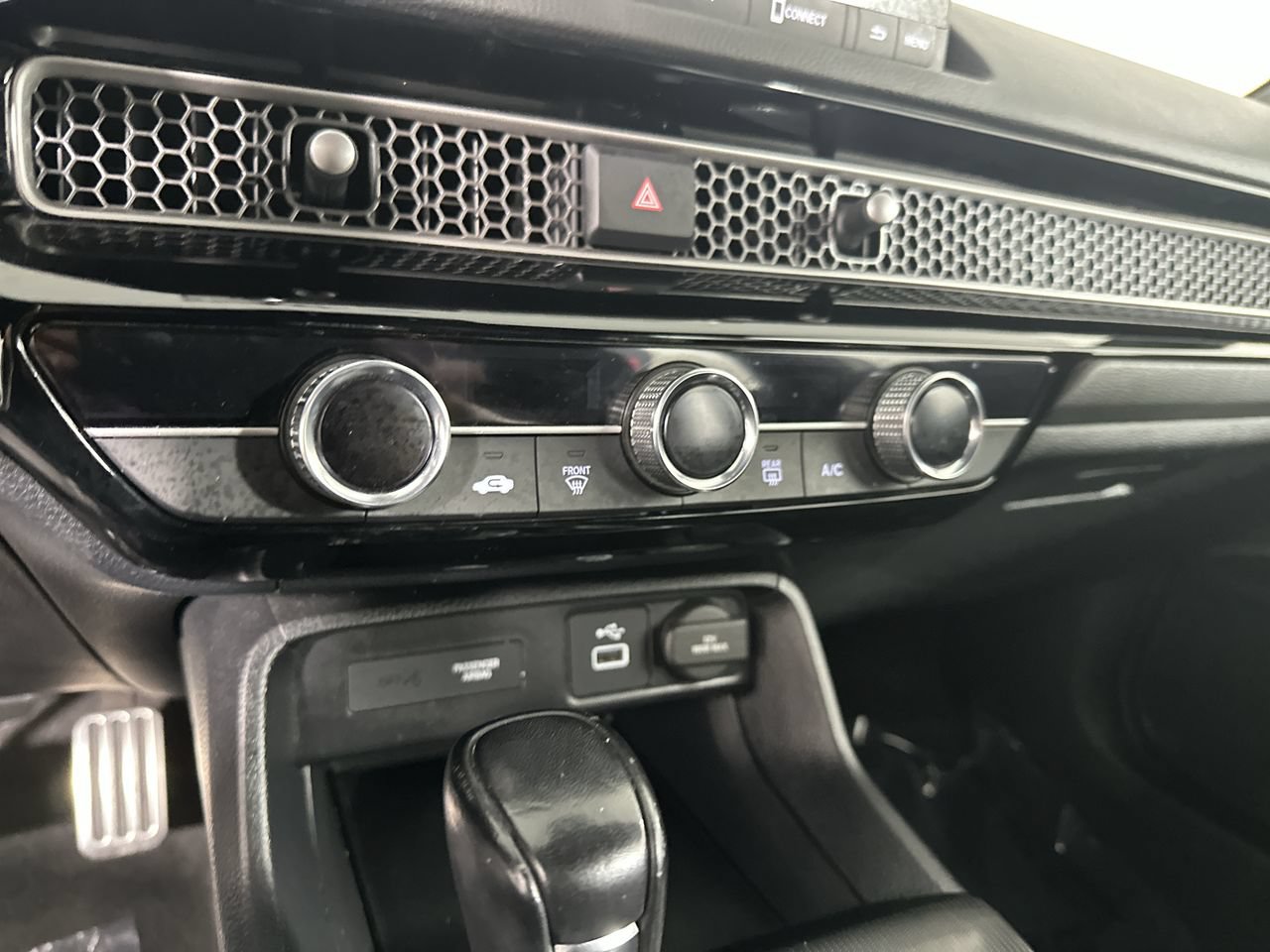 Used 2023 Honda Civic Sport image 19