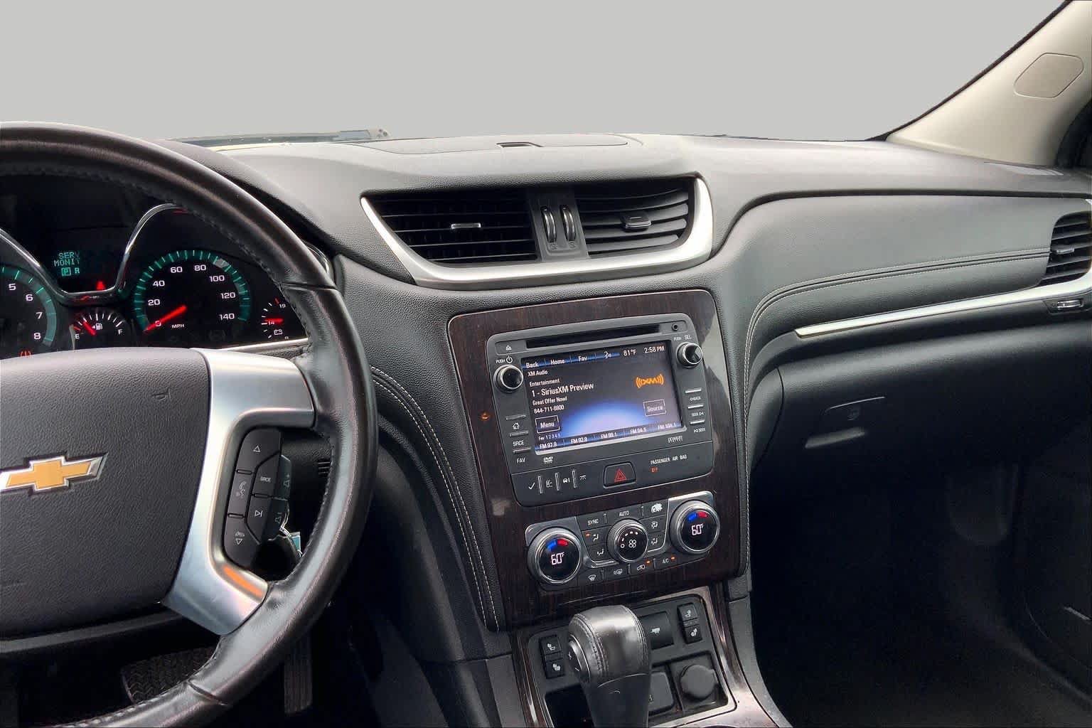 Used 2016 Chevrolet Traverse LT w/ Traveler's Package FWD image 7