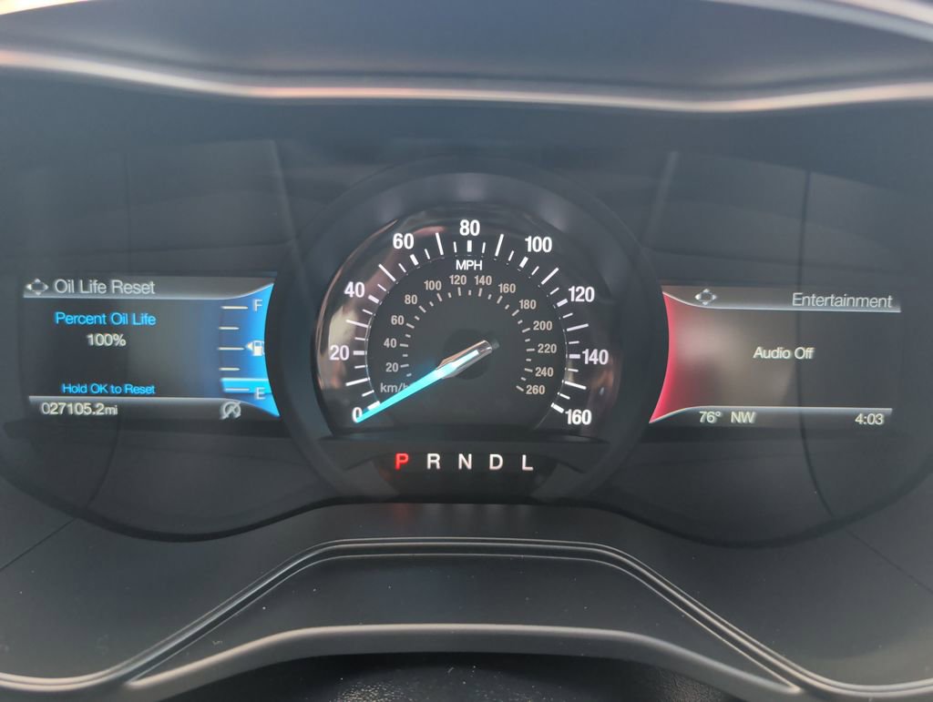 Used 2020 Ford Fusion SE image 11