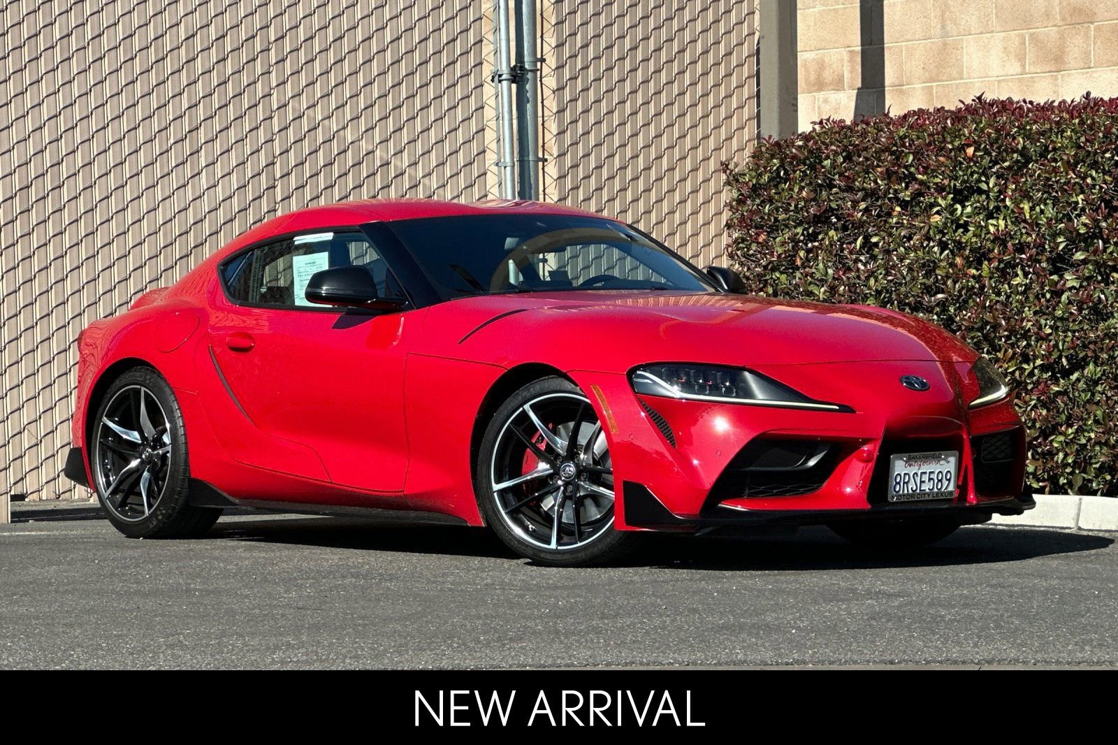 Used 2020 Toyota Supra 3.0 video 2