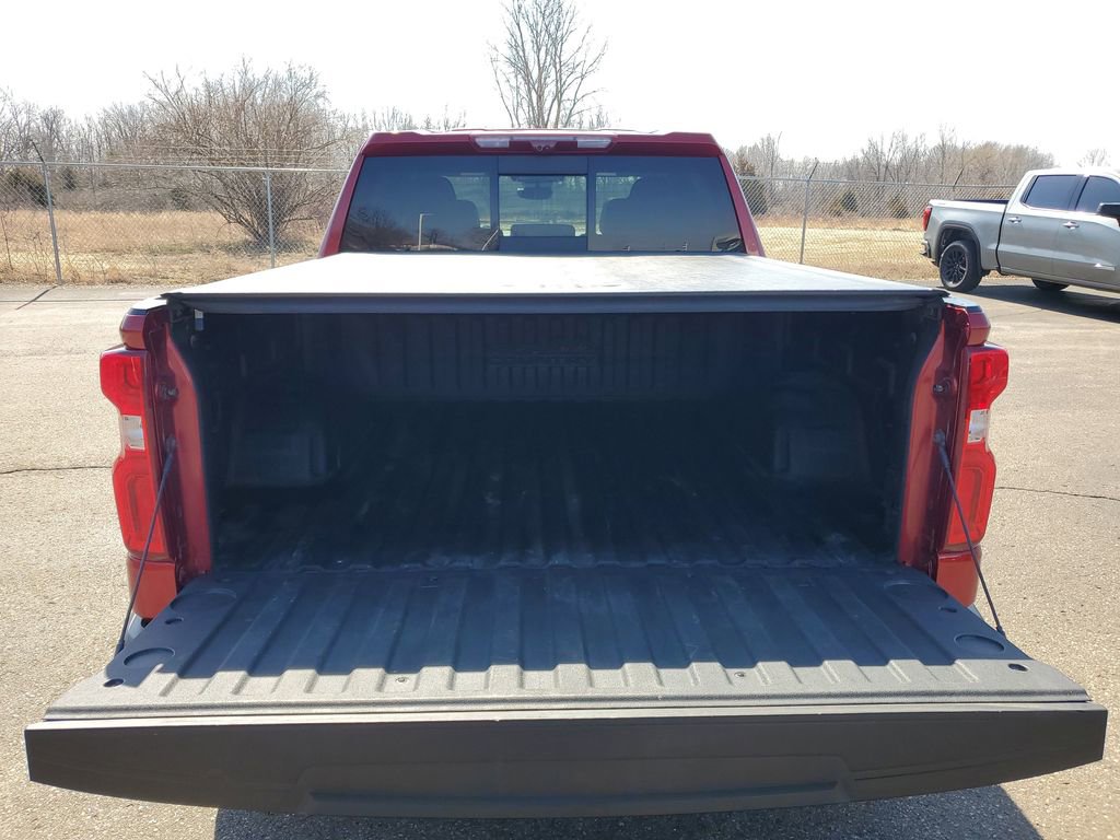 Used 2023 Chevrolet Silverado 1500 High Country w/ Technology Package image 31