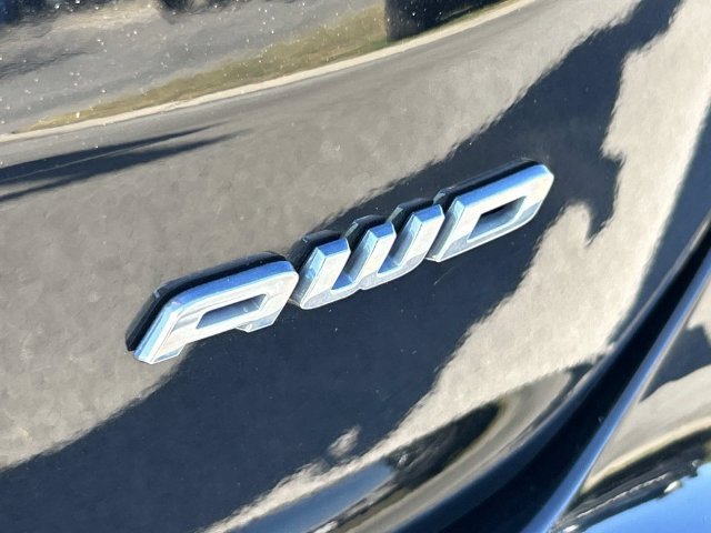 Certified 2022 Ford Edge Titanium w/ Class II Trailer Tow Package AWD/4WD image 13