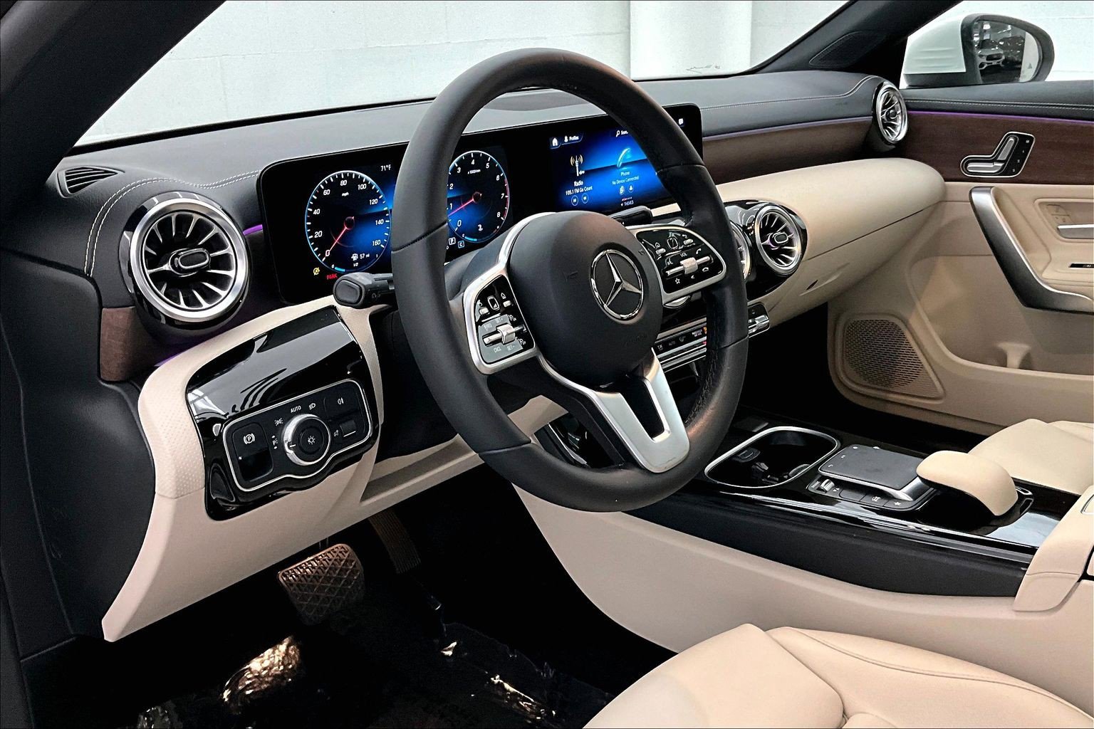 Used 2022 Mercedes-Benz CLA 250 image 18