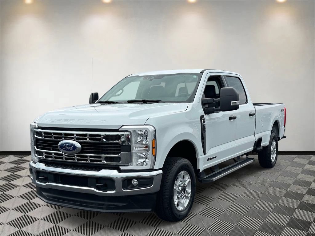 Used 2025 Ford F250 XLT AWD/4WD image 6