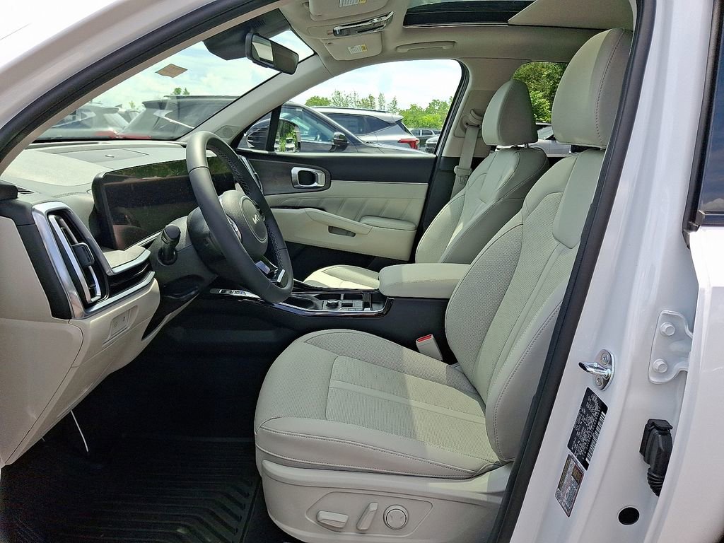 New 2025 Kia Sorento SX image 15