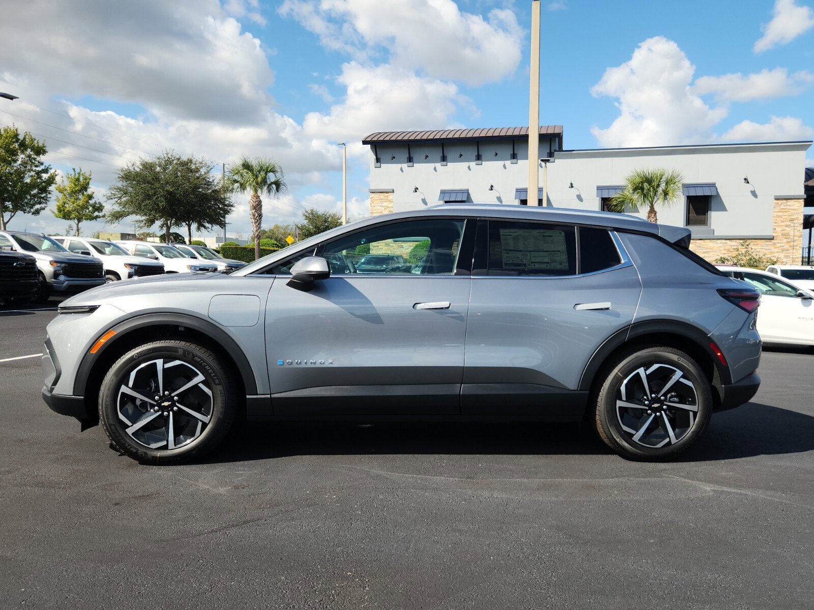 New 2026 Chevrolet Equinox EV LT image 3