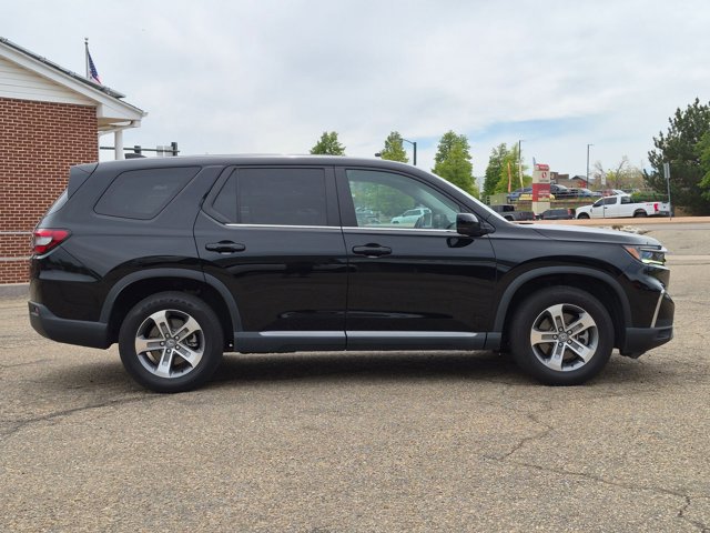 Used 2023 Honda Pilot EX-L image 4