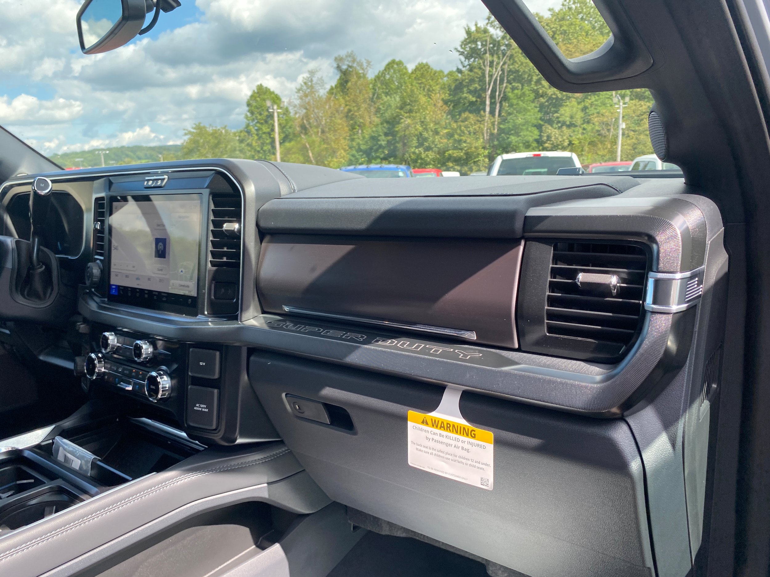 New 2026 Ford F350 Platinum w/ FX4 Off-Road Package AWD/4WD image 31