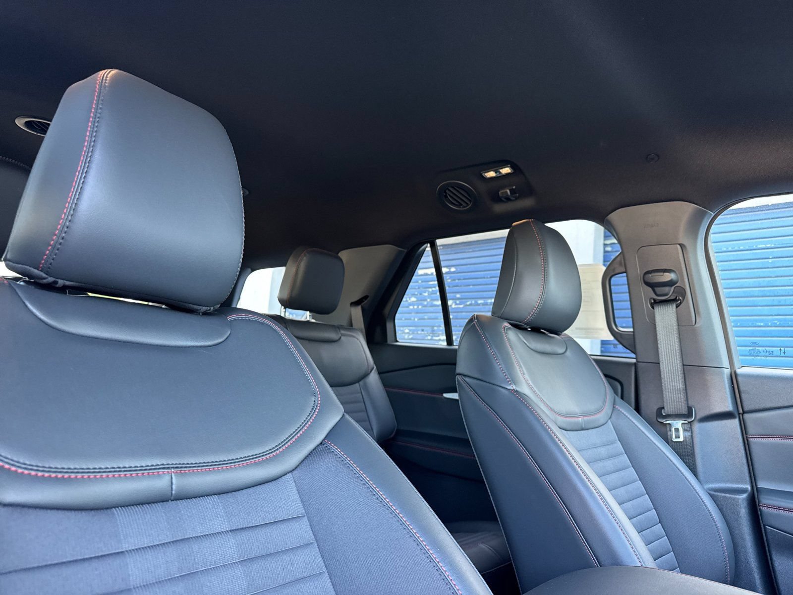 New 2026 Ford Explorer ST-Line w/ ST-Line Street Pack RWD image 18