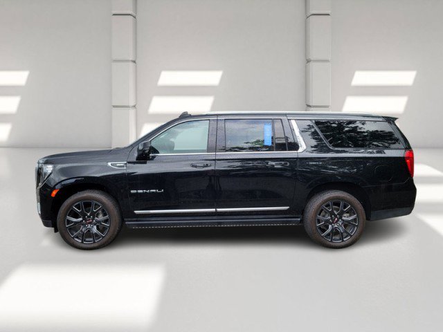 Used 2024 GMC Yukon XL Denali AWD/4WD image 4