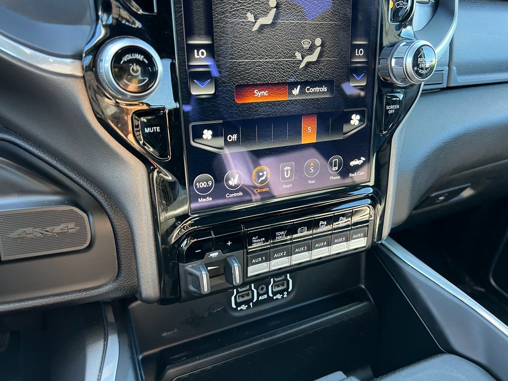 Certified 2021 RAM 3500 Laramie image 28