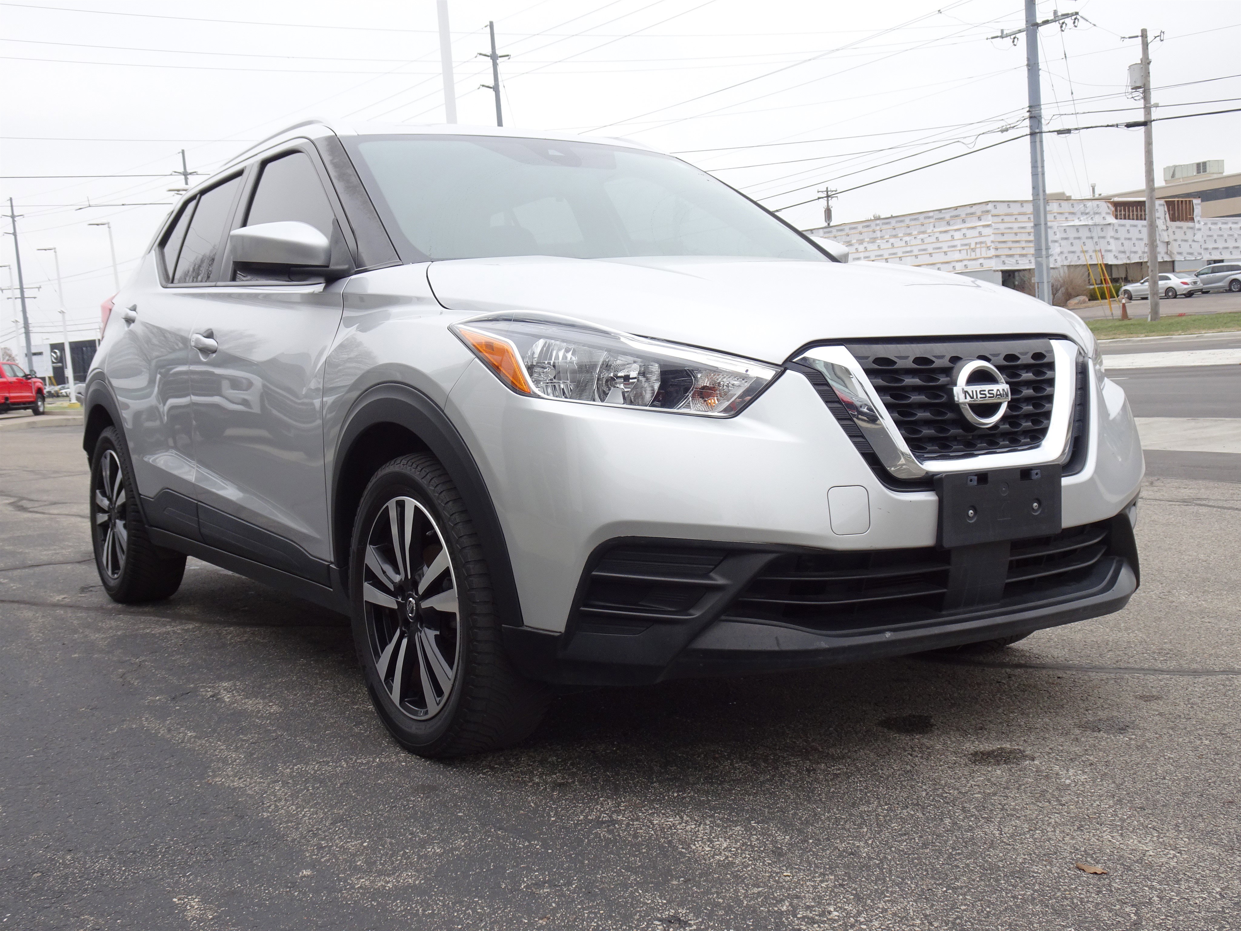 Used 2020 Nissan Kicks SV image 6