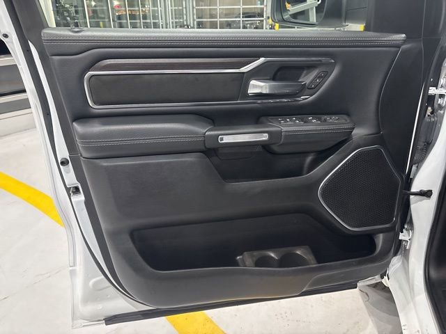 Used 2025 RAM 1500 Laramie AWD/4WD image 11