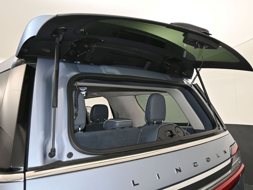 Used 2019 Lincoln Navigator Black Label w/ Cargo Package image 62