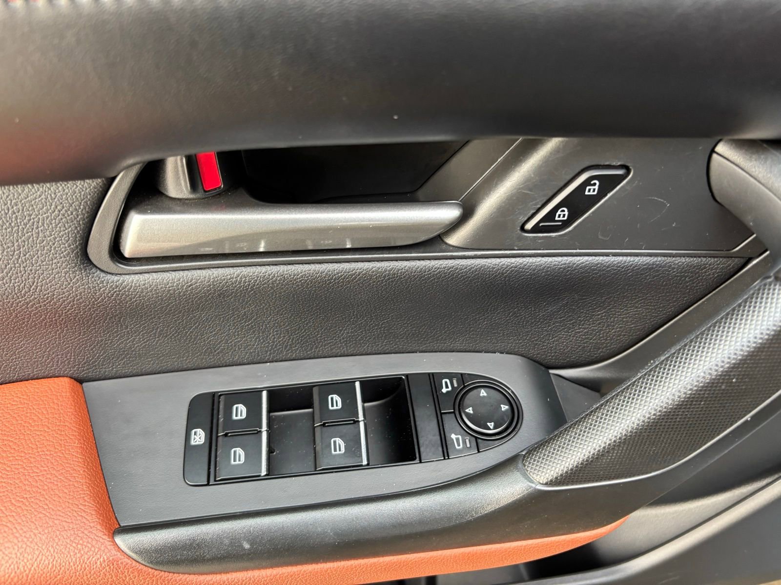 Certified 2023 MAZDA CX-50 Meridian Edition w/ Cargo Package image 6