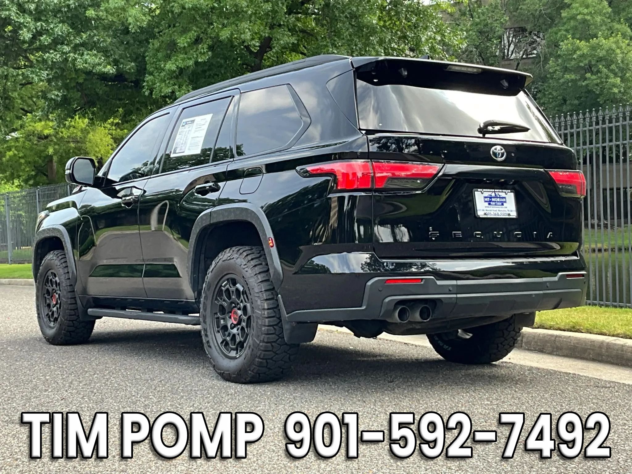 Used 2023 Toyota Sequoia TRD Pro AWD/4WD image 7