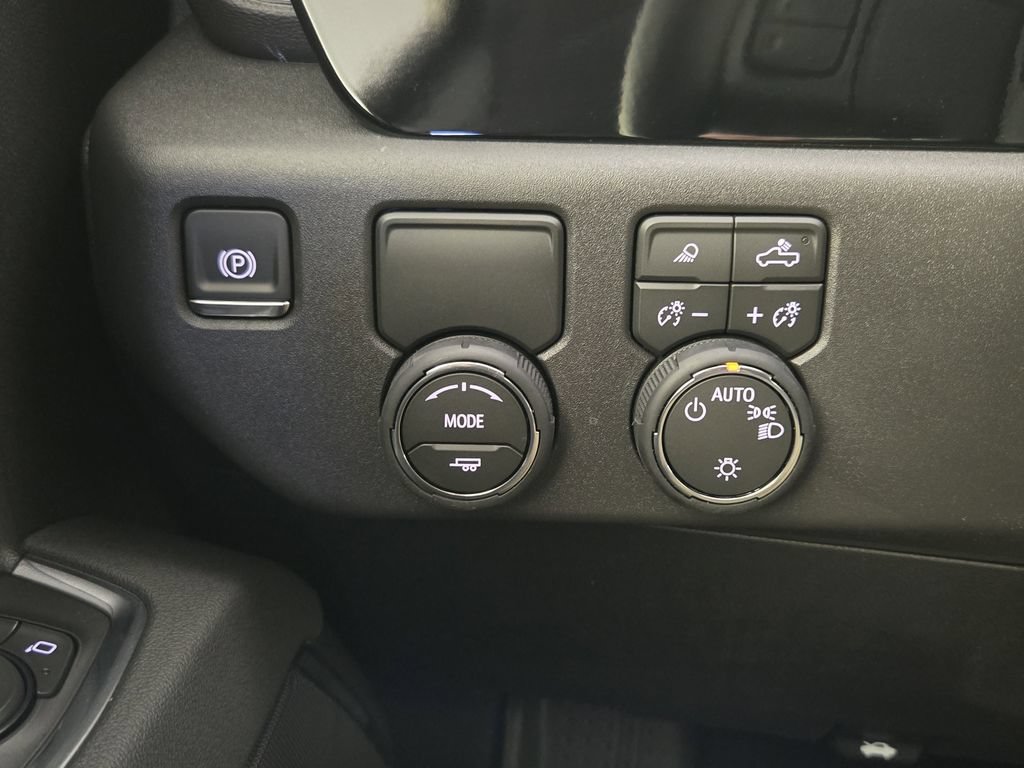 New 2026 Chevrolet Silverado 1500 LT w/ Texas Edition Plus RWD image 22