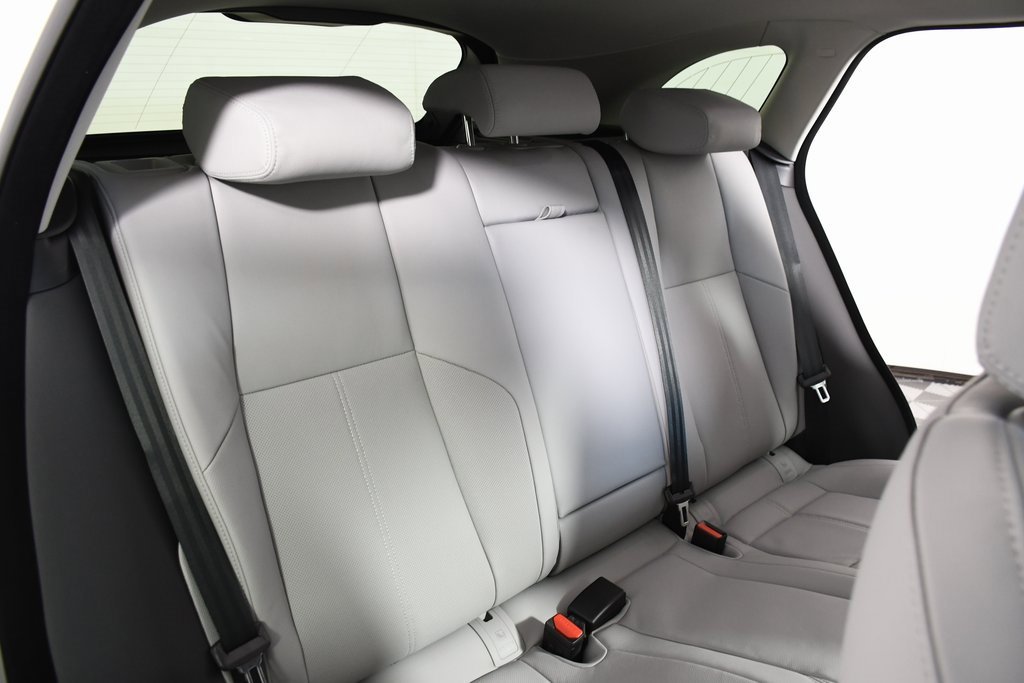 Used 2025 Land Rover Range Rover Velar Dynamic SE image 23