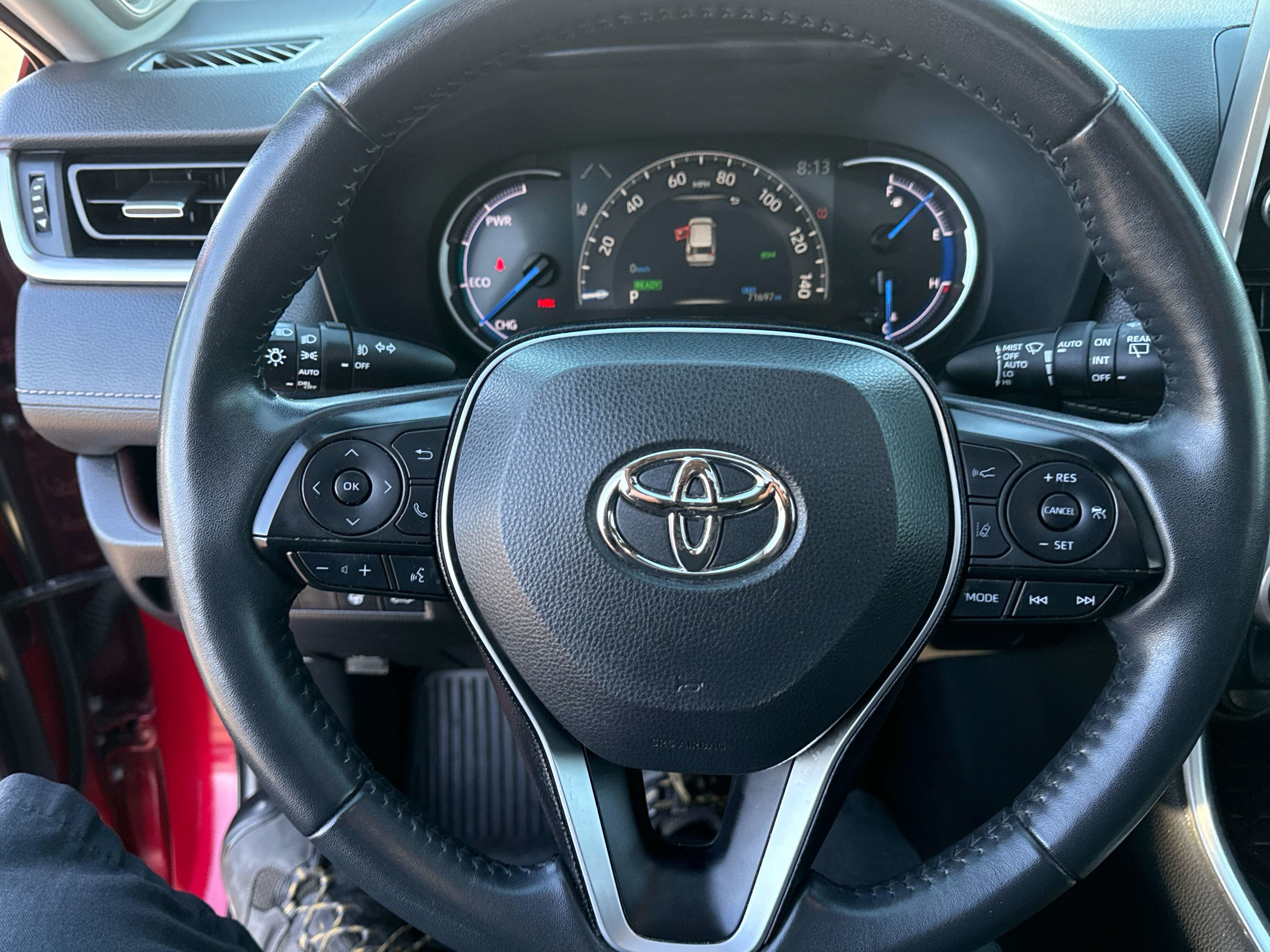 Used 2022 Toyota RAV4 Limited w/ Limited Grade Weather Package image 26