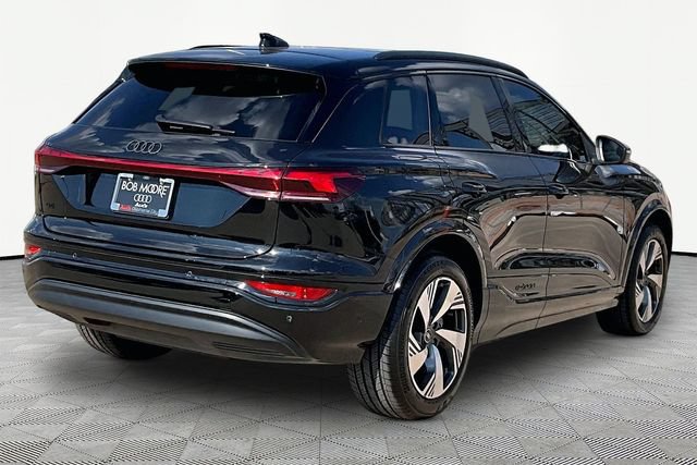 Used 2025 Audi Q6 e-tron Premium Plus AWD/4WD image 2