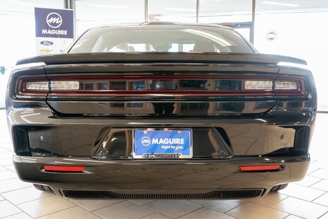 Used 2025 Dodge Charger R/T Scat Pack w/ Track Pack image 8